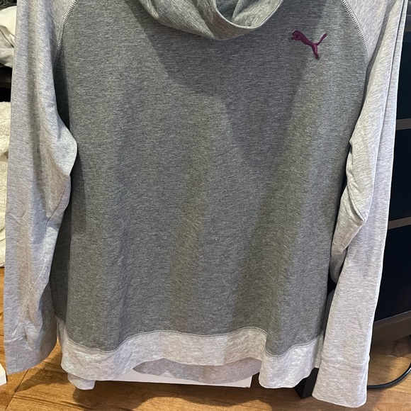 Puma long sleeve workout top - Picture 5 of 6